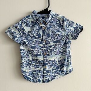 Vineyard Vines Boys Short Sleeve Button Down Shirt Sharks Size 18M